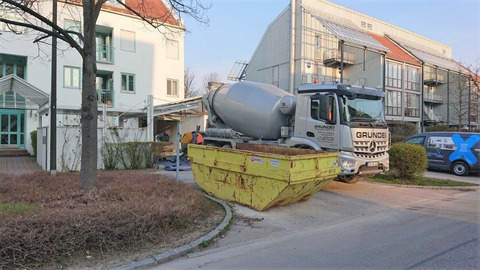 Tiefgaragen-Betonsanierung in Garching: während der Arbeiten 