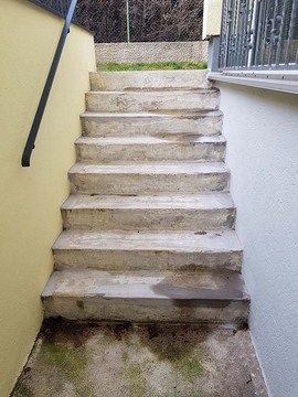 Treppensanierung: Kellertreppe (vorher)